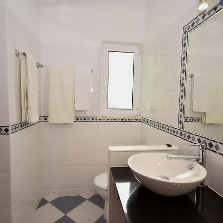 In With Pool & Ocean Views Villa *