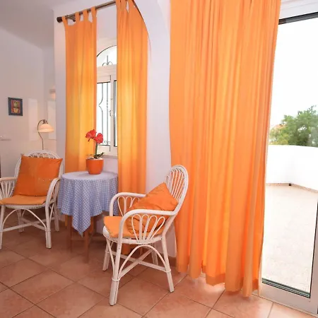 וילה In With Pool & Ocean Views