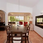 Villa In With Pool & Ocean Views Albufeira
