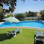 Βίλα In With Pool & Ocean Views *